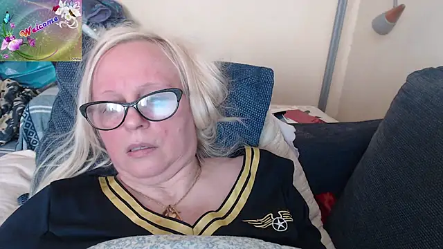 martachatte online show from November 9, 2025, 10:19 am