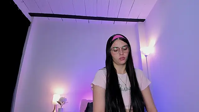 Snapshot of ice_grace chatting on November 5, 2025, 9:45 am ice grace online show from November 5, 2025, 9:45 am