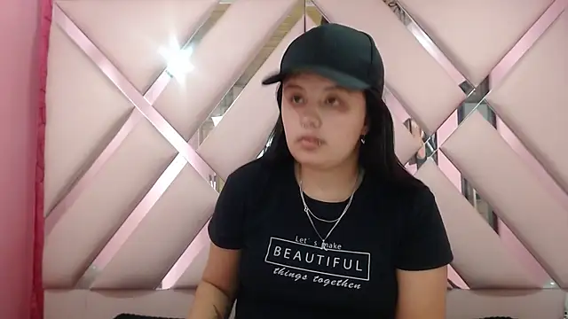 nathaly low1 online show from December 20, 2025, 3:09 am