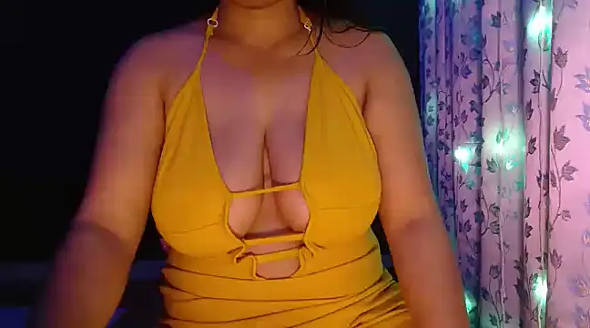 janifer001 online show from January 15, 2025, 1:34 am