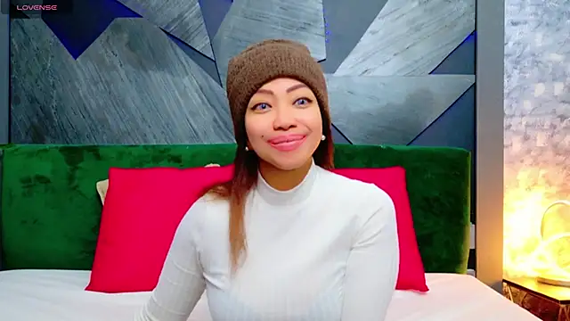 ElyaQuinn online show from February 27, 2025, 10:11 am