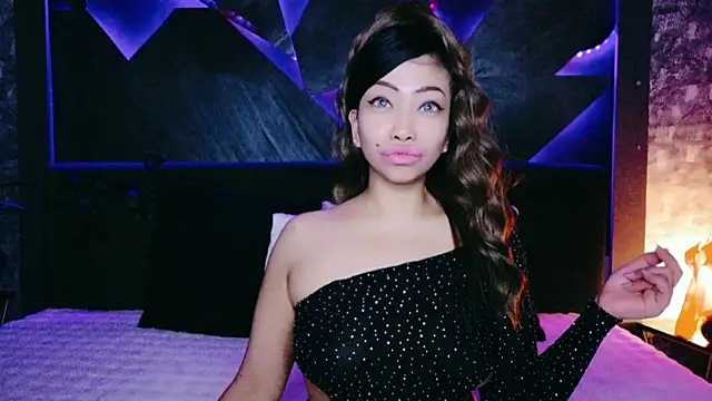 ElyaQuinn online show from March 23, 2026, 7:19 am