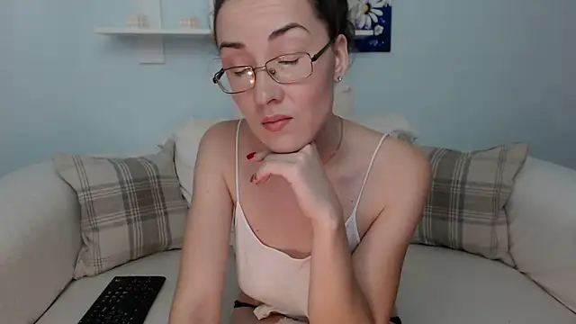 Sofi so online show from November 25, 2025, 1:33 pm