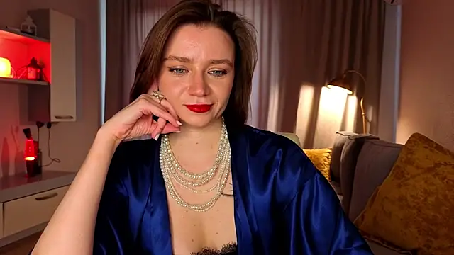 Snapshot of Shadow_Passion chatting on April 23, 2026, 7:15 am Shadow Passion online show from April 23, 2026, 7:15 am