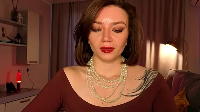 Snapshot of Shadow_Passion chatting on April 5, 2026, 7:15 am Shadow Passion online show from April 5, 2026, 7:15 am