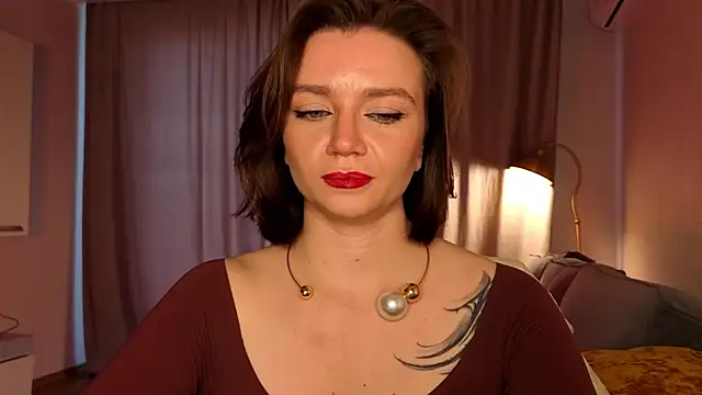 Snapshot of Shadow_Passion chatting on April 10, 2026, 7:15 am Shadow Passion online show from April 10, 2026, 7:15 am