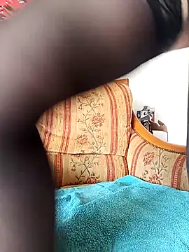 Snapshot of marilynecoquine chatting on April 13, 2026, 12:09 pm marilynecoquine online show from April 13, 2026, 12:09 pm