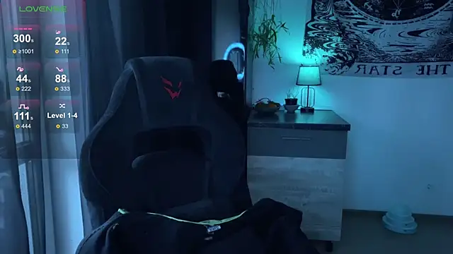 pale skin online show from December 12, 2024, 12:33 pm