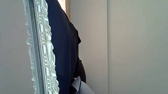 Snapshot of AddictiveAssCurves chatting on February 3, 2026, 8:41 am AddictiveAssCurves online show from February 3, 2026, 8:41 am