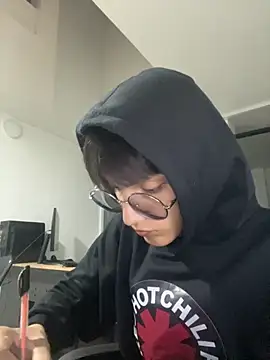 Snapshot of LuiSexvill chatting on November 28, 2025, 6:02 am LuiSexvill online show from November 28, 2025, 6:02 am