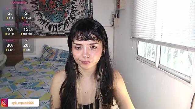 Margarita999 online show from May 27, 2026, 1:29 pm