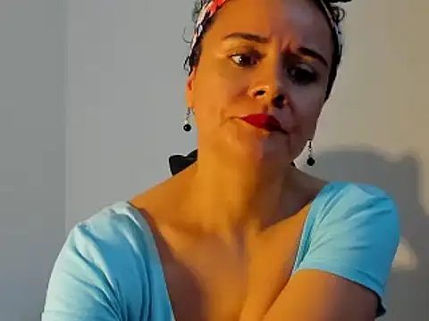 Snapshot of Sami_Hotie1 chatting on March 2, 2025, 8:14 pm Sami Hotie1 online show from March 2, 2025, 8:14 pm