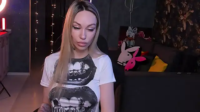 Blckmirrorr online show from January 23, 2025, 1:19 am