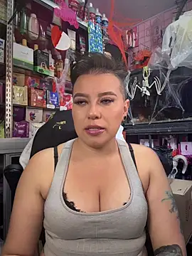 TamySweetness online show from October 29, 2025, 6:51 pm