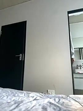 Snapshot of BedroomBullyX5 chatting on October 26, 2025, 7:53 am BedroomBullyX5 online show from October 26, 2025, 7:53 am