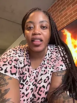 Snapshot of BedroomBullyX5 chatting on March 29, 2026, 11:12 am BedroomBullyX5 online show from March 29, 2026, 11:12 am