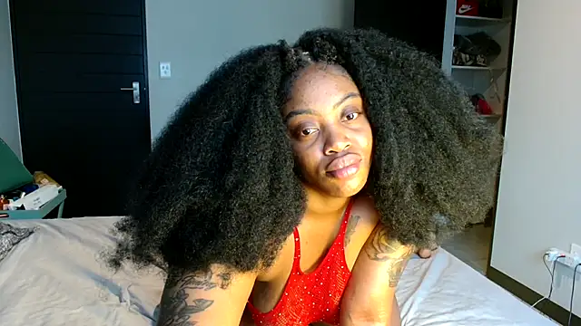 Snapshot of BedroomBullyX5 chatting on November 10, 2025, 7:24 am BedroomBullyX5 online show from November 10, 2025, 7:24 am