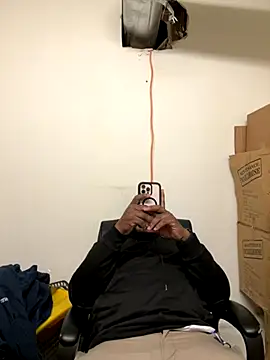 Snapshot of africandickxxl chatting on December 2, 2025, 1:35 pm africandickxxl online show from December 2, 2025, 1:35 pm