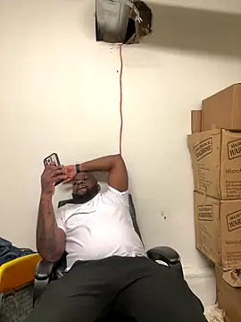 Snapshot of africandickxxl chatting on November 24, 2025, 3:12 pm africandickxxl online show from November 24, 2025, 3:12 pm