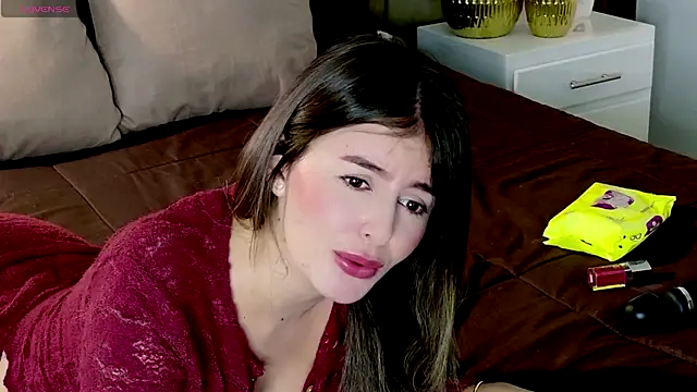 Snapshot of Isabellacharm chatting on April 16, 2026, 4:30 pm Isabellacharm online show from April 16, 2026, 4:30 pm