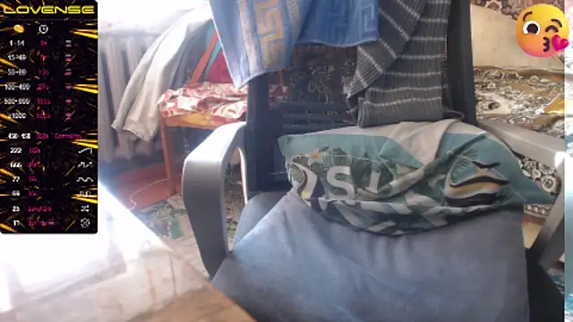 sweetbbabe online show from September 9, 2025, 1:42 pm