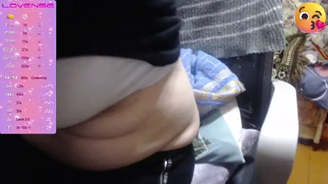 sweetbbabe online show from November 4, 2025, 2:54 pm