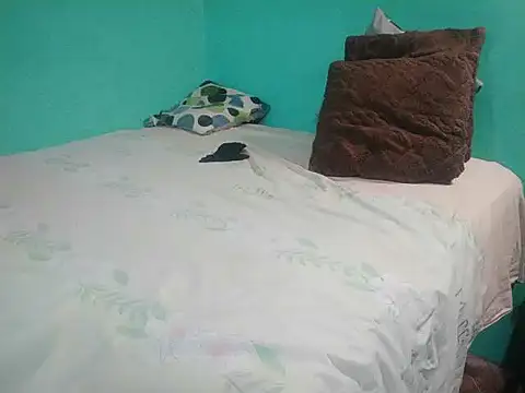 Snapshot of XnastyD chatting on November 18, 2025, 2:27 am XnastyD online show from November 18, 2025, 2:27 am