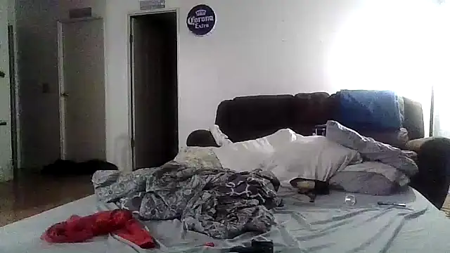 KatDaddie9886 online show from February 18, 2025, 12:28 pm