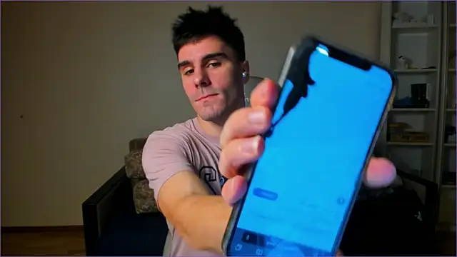 Snapshot of sam_huston chatting on November 26, 2025, 9:48 pm sam huston online show from November 26, 2025, 9:48 pm