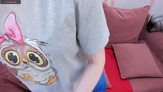 JannaVerdi  online show from September 24, 2025, 6:31 am