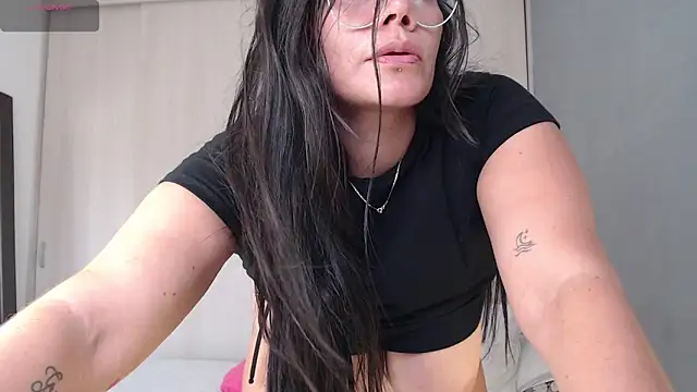 Snapshot of cristal_sexybody chatting on September 23, 2025, 3:41 pm cristal sexybody online show from September 23, 2025, 3:41 pm