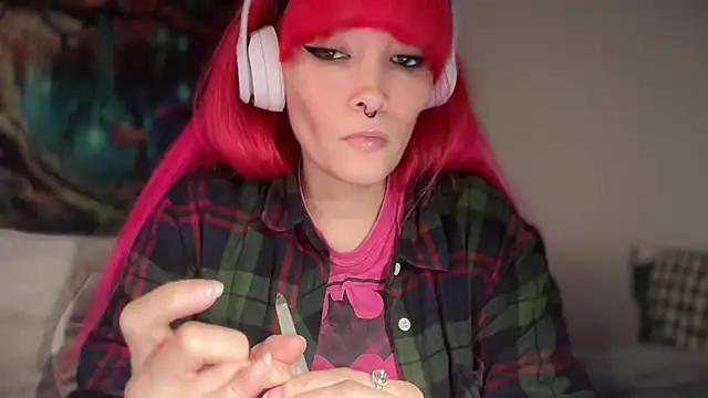 FRRANNKIE online show from April 5, 2026, 10:33 am