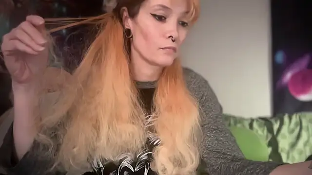 FRRANNKIE online show from March 11, 2026, 2:38 am