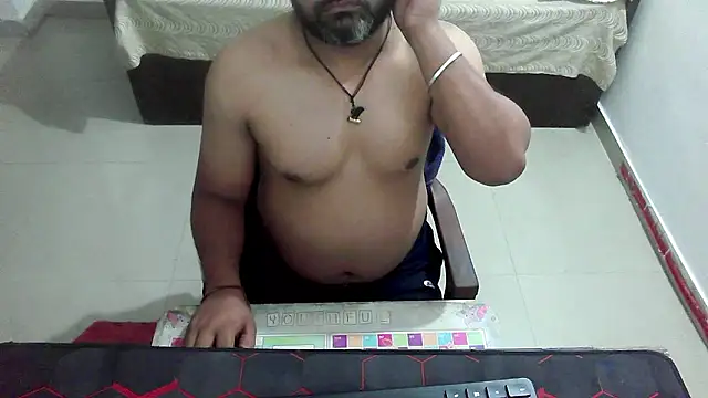Snapshot of rentarob chatting on March 22, 2026, 4:19 pm rentarob online show from March 22, 2026, 4:19 pm