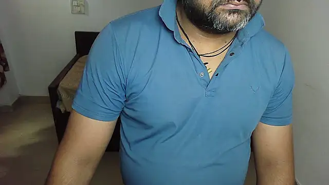Snapshot of rentarob chatting on April 18, 2026, 10:50 am rentarob online show from April 18, 2026, 10:50 am