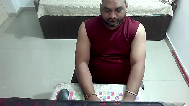 Snapshot of rentarob chatting on April 5, 2026, 12:56 pm rentarob online show from April 5, 2026, 12:56 pm