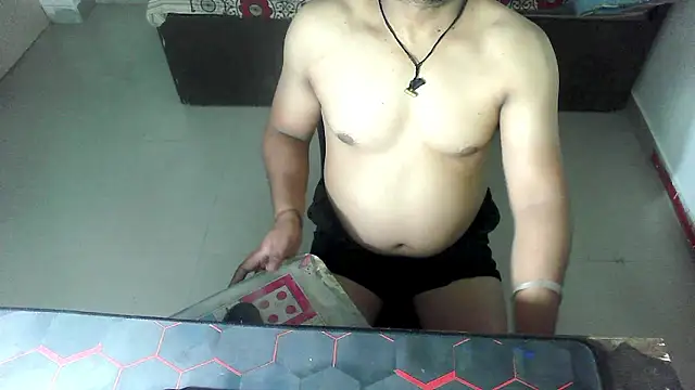 Snapshot of rentarob chatting on March 11, 2026, 4:45 pm rentarob online show from March 11, 2026, 4:45 pm