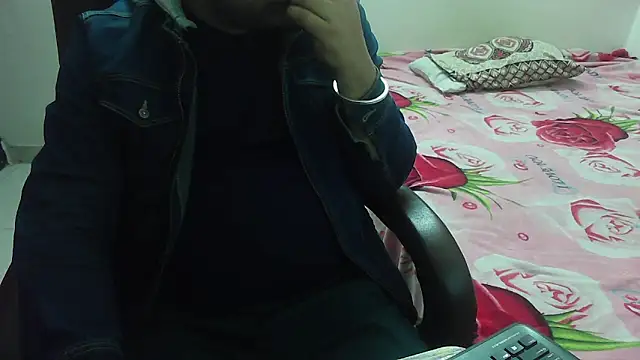 rentarob online show from March 7, 2025, 4:44 pm