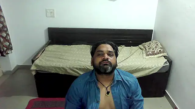 Snapshot of rentarob chatting on March 21, 2026, 5:50 pm rentarob online show from March 21, 2026, 5:50 pm