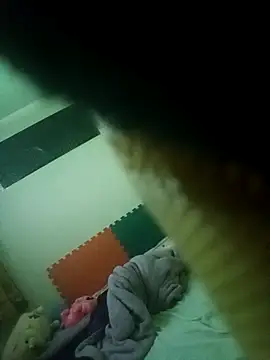 Snapshot of mirran110404 chatting on October 1, 2025, 4:11 pm mirran110404 online show from October 1, 2025, 4:11 pm