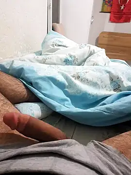 Snapshot of takonundicki1 chatting on February 12, 2025, 8:40 pm takonundicki1 online show from February 12, 2025, 8:40 pm