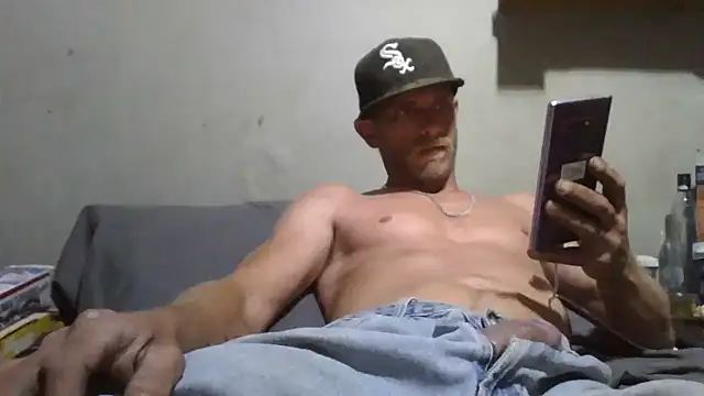 daddytim0 online show from April 11, 2026, 11:41 pm