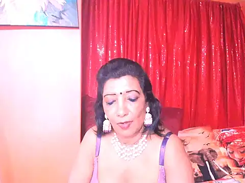 Snapshot of indiansarika65 chatting on May 29, 2026, 3:56 am indiansarika65 online show from May 29, 2026, 3:56 am