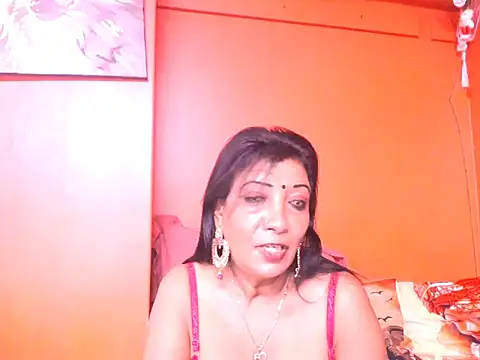 Snapshot of indiansarika65 chatting on April 6, 2026, 3:46 am indiansarika65 online show from April 6, 2026, 3:46 am