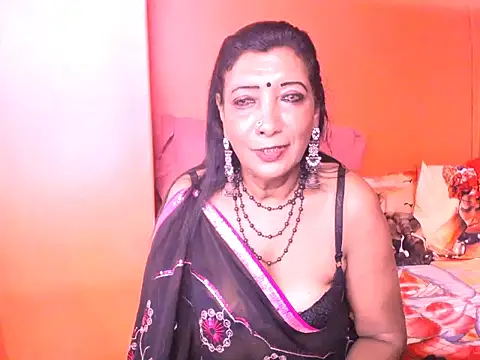 Snapshot of indiansarika65 chatting on April 10, 2026, 3:57 am indiansarika65 online show from April 10, 2026, 3:57 am