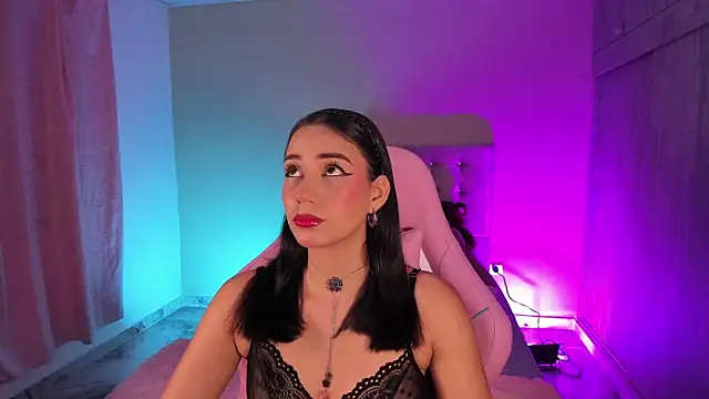 Snapshot of LucianaCarter chatting on February 8, 2026, 8:01 am LucianaCarter online show from February 8, 2026, 8:01 am