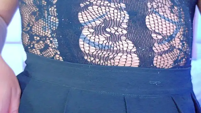 valkiria moore online show from October 12, 2025, 7:37 pm