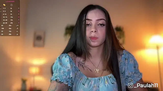 Snapshot of Paulah_x chatting on October 7, 2025, 8:43 pm Paulah x online show from October 7, 2025, 8:43 pm