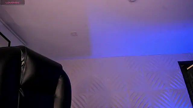 Snapshot of SophiePalmer chatting on January 9, 2026, 1:51 pm SophiePalmer online show from January 9, 2026, 1:51 pm