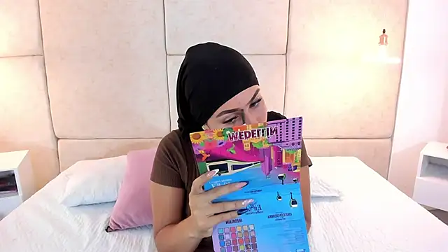 abby gibson online show from April 8, 2026, 2:29 pm